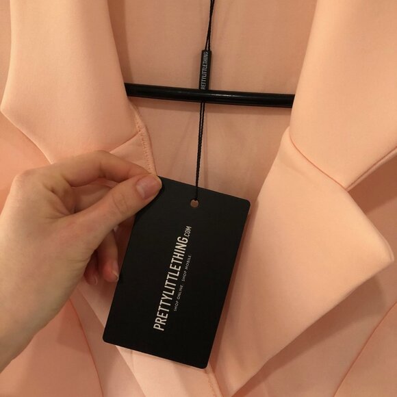 SUPER FUN UNIQUE Dress New with Tags! - Picture 3 of 3